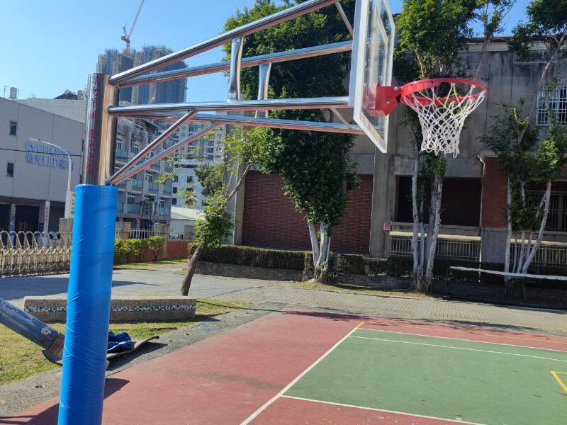 體育器材