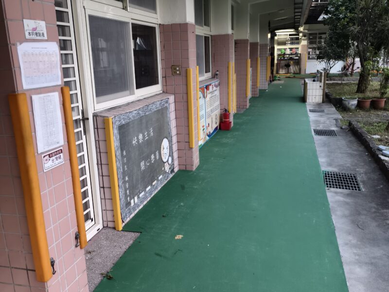 懸浮運動地板及運動合成橡膠地墊或一般地面修繕